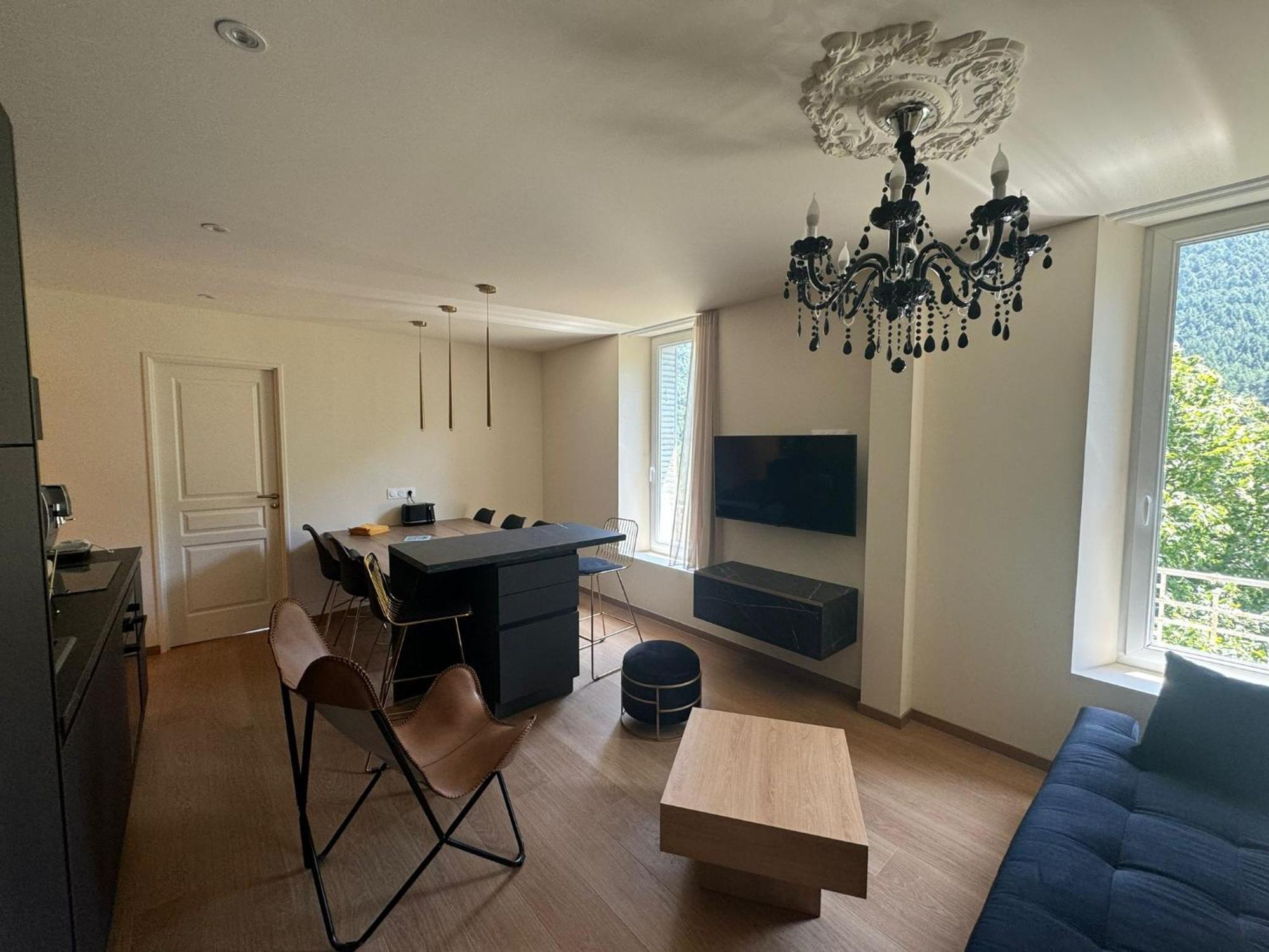 Appartements Confortables Avec Vue Montagne - Residence Villa Belle Fleur Château-Ville-Vieille Eksteriør bilde
