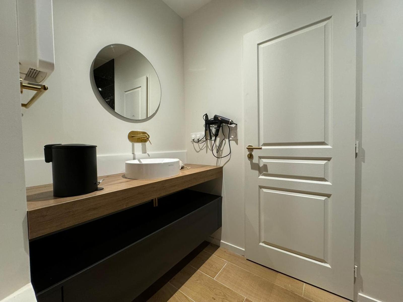 Appartements Confortables Avec Vue Montagne - Residence Villa Belle Fleur Château-Ville-Vieille Eksteriør bilde