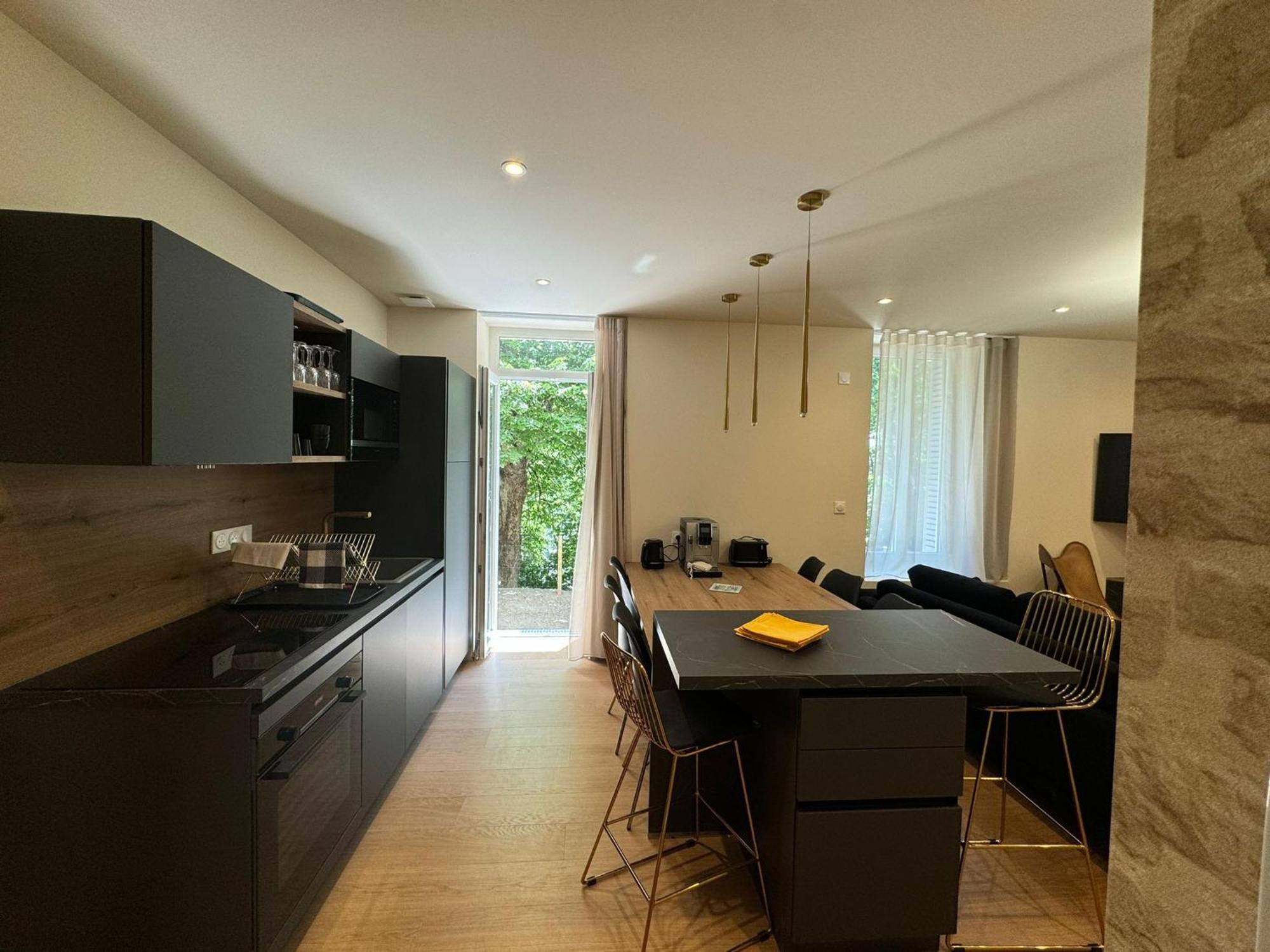 Appartements Confortables Avec Vue Montagne - Residence Villa Belle Fleur Château-Ville-Vieille Eksteriør bilde