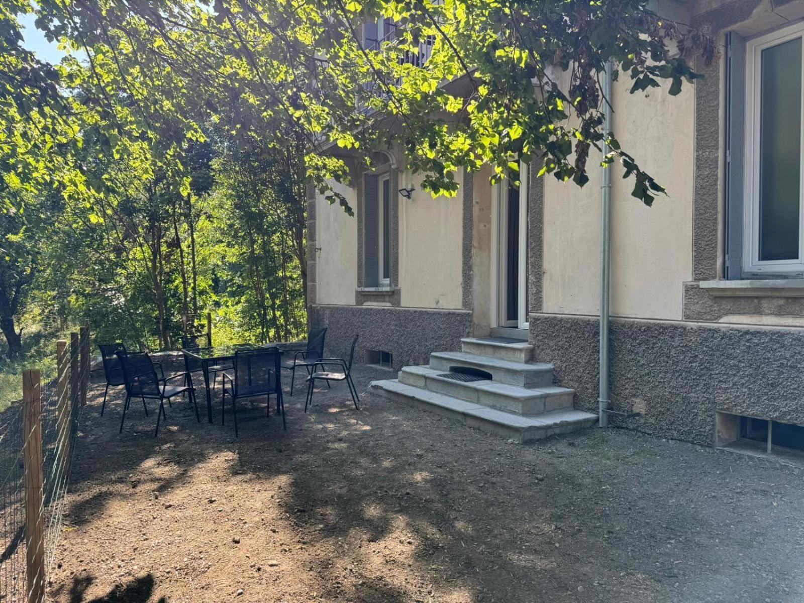 Appartements Confortables Avec Vue Montagne - Residence Villa Belle Fleur Château-Ville-Vieille Eksteriør bilde