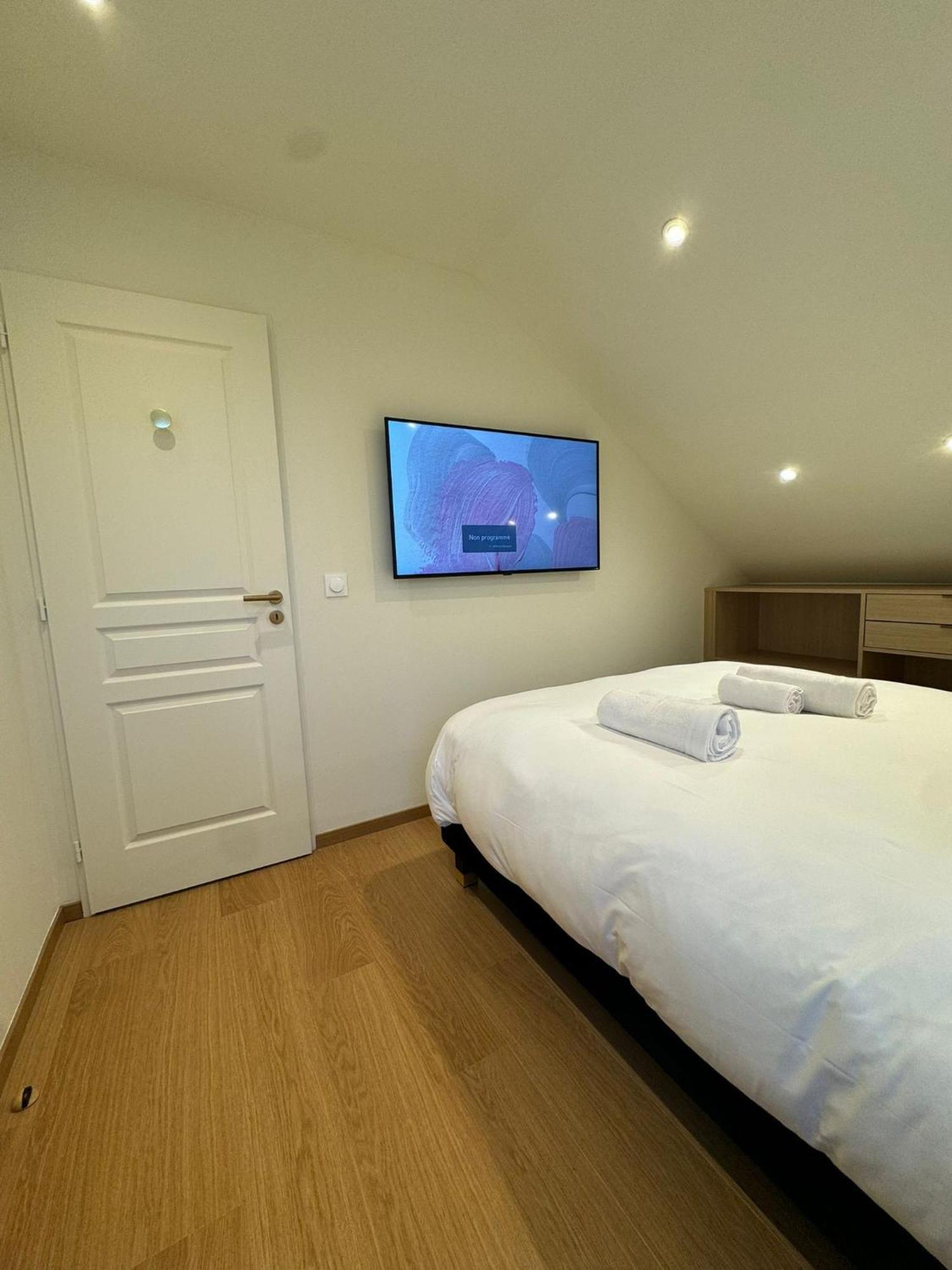 Appartements Confortables Avec Vue Montagne - Residence Villa Belle Fleur Château-Ville-Vieille Eksteriør bilde
