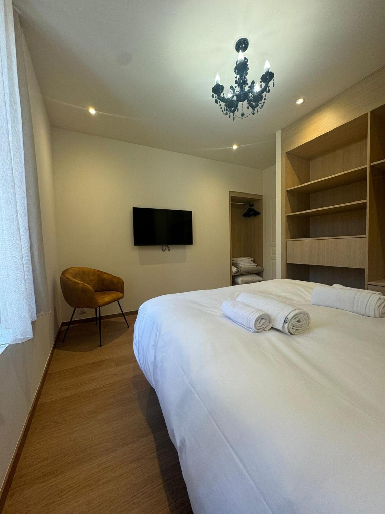 Appartements Confortables Avec Vue Montagne - Residence Villa Belle Fleur Château-Ville-Vieille Eksteriør bilde