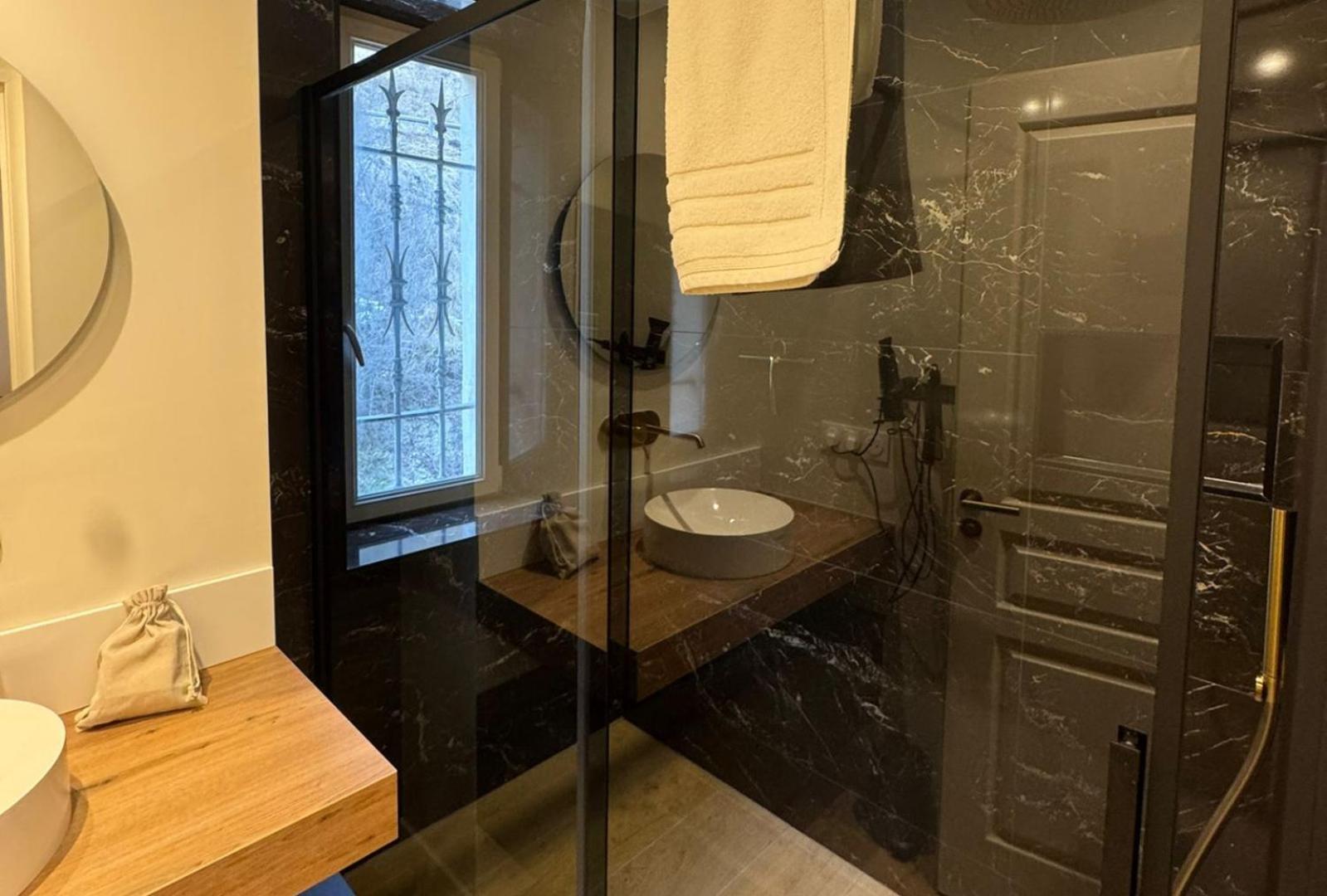 Appartements Confortables Avec Vue Montagne - Residence Villa Belle Fleur Château-Ville-Vieille Eksteriør bilde