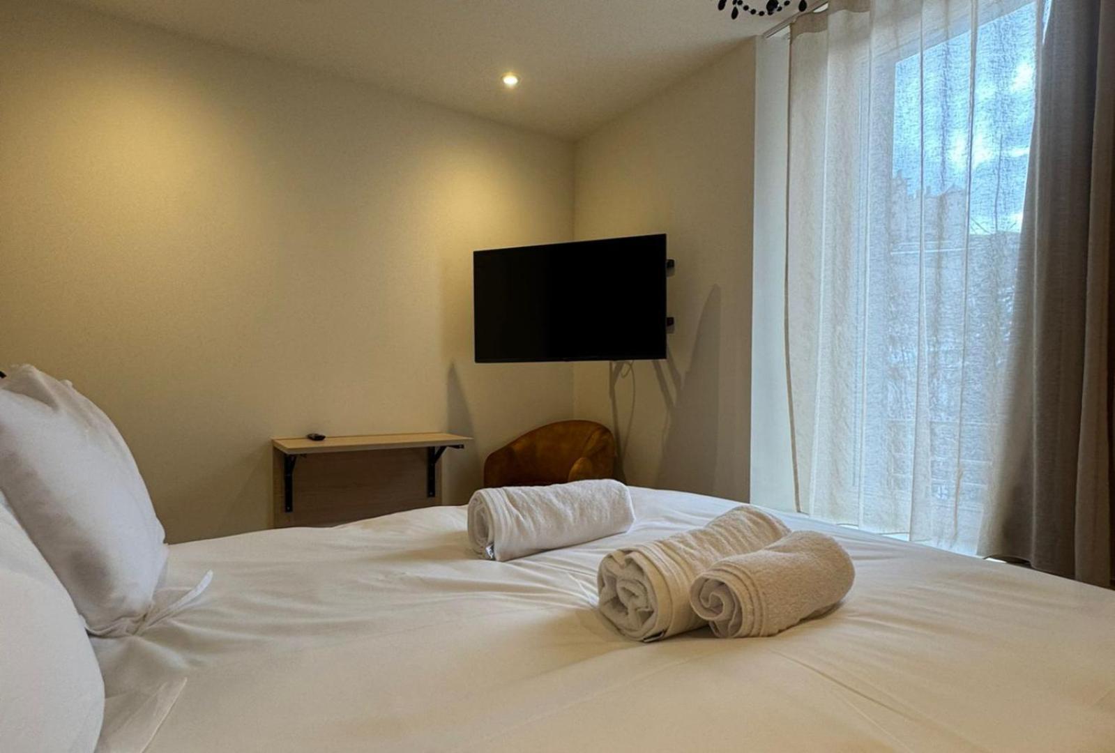 Appartements Confortables Avec Vue Montagne - Residence Villa Belle Fleur Château-Ville-Vieille Eksteriør bilde
