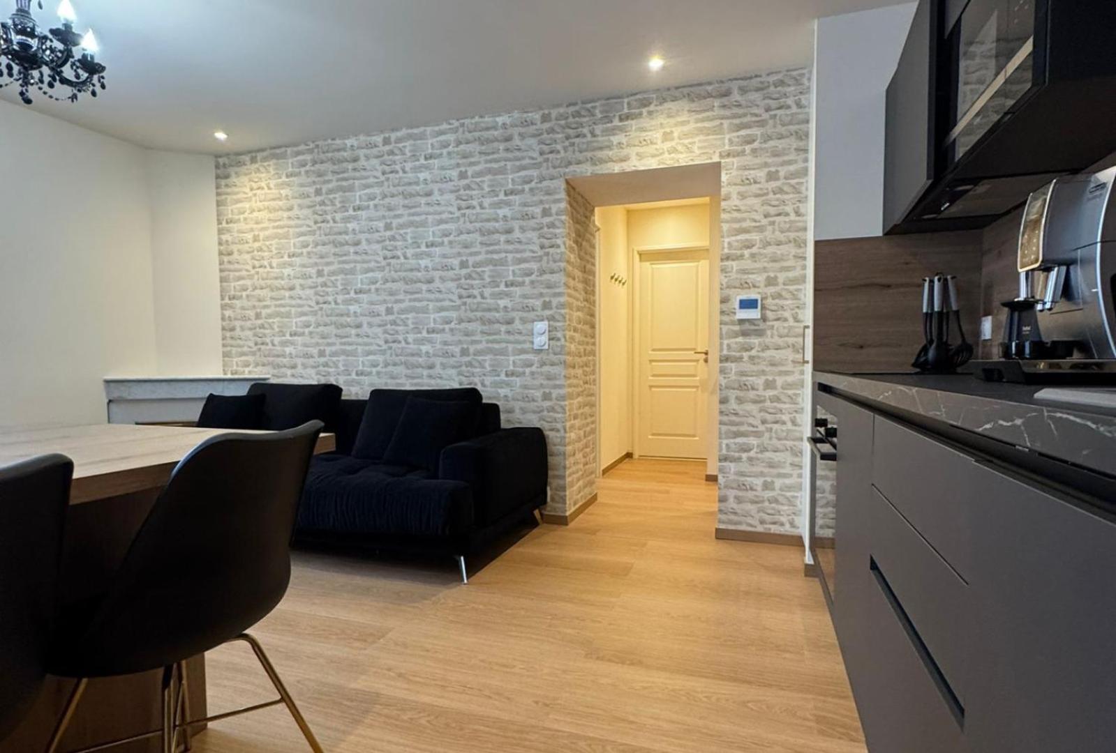 Appartements Confortables Avec Vue Montagne - Residence Villa Belle Fleur Château-Ville-Vieille Eksteriør bilde