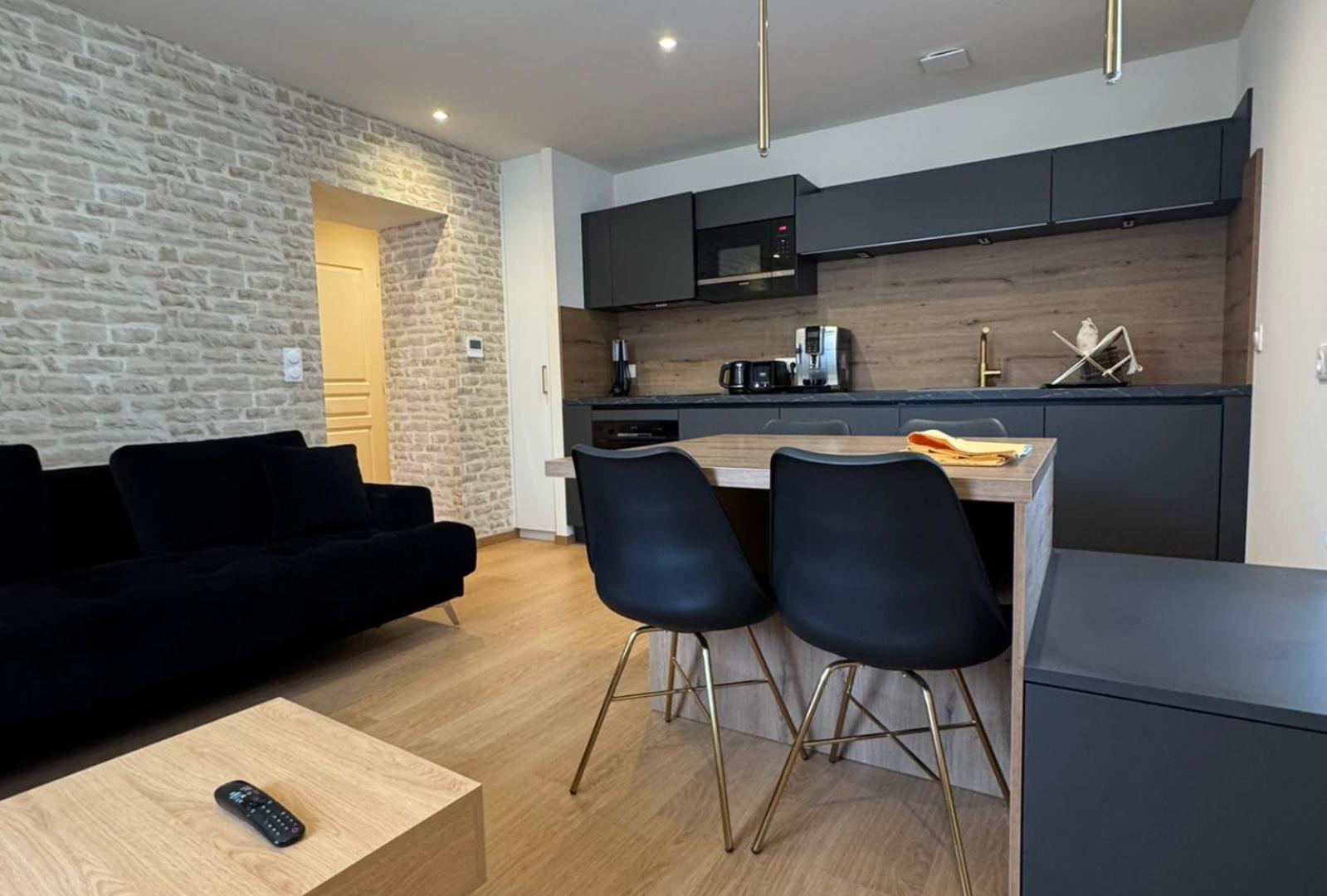 Appartements Confortables Avec Vue Montagne - Residence Villa Belle Fleur Château-Ville-Vieille Eksteriør bilde